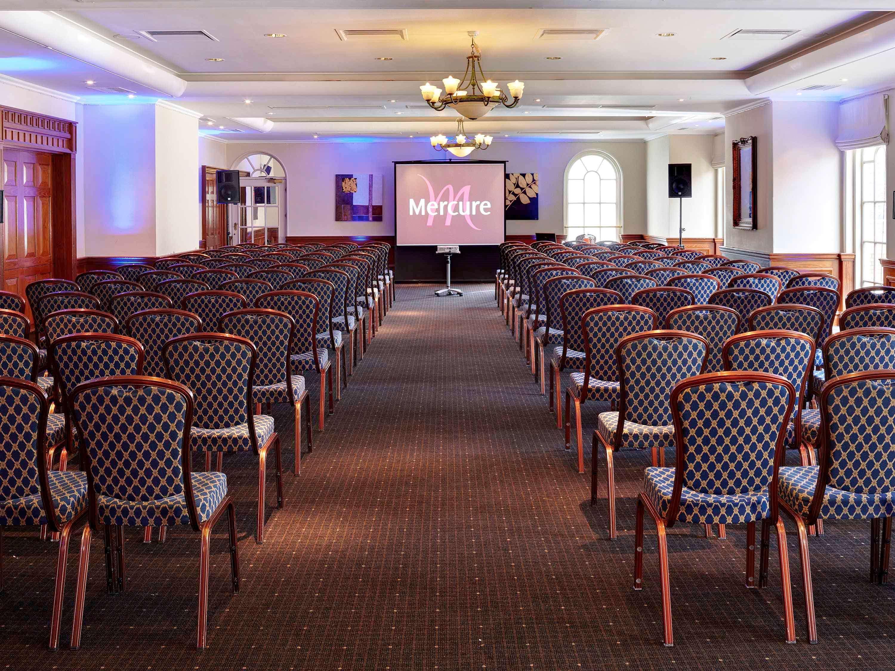 Mercure Exeter Southgate Hotel Buitenkant foto